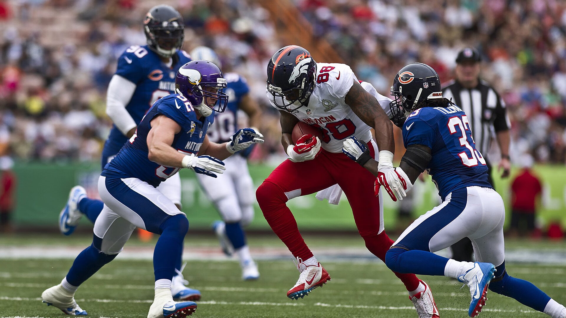 勇士外线三分雨淹没对手,库里领衔全场,勇士队库里三分