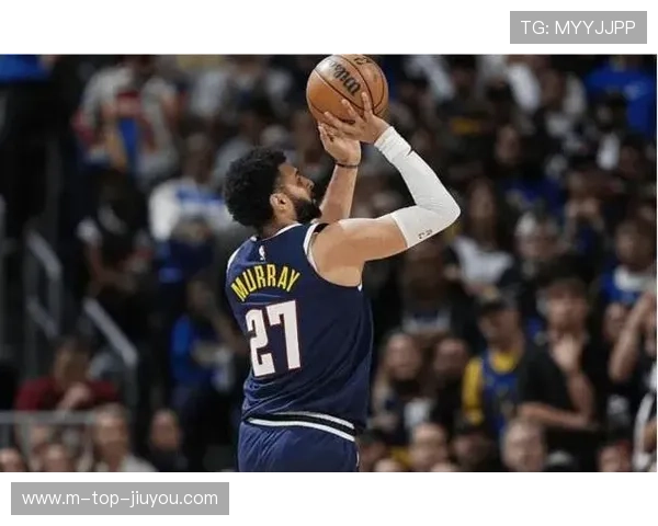 NBA掘金穆雷外线稳稳命中完成关键反超