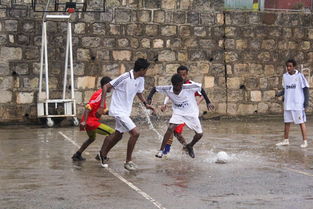 9游游戏官网-全国青少年皮划艇赛在扬州激烈角逐，青少年皮划艇教学基地